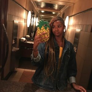 Meet your Posher, Victoria